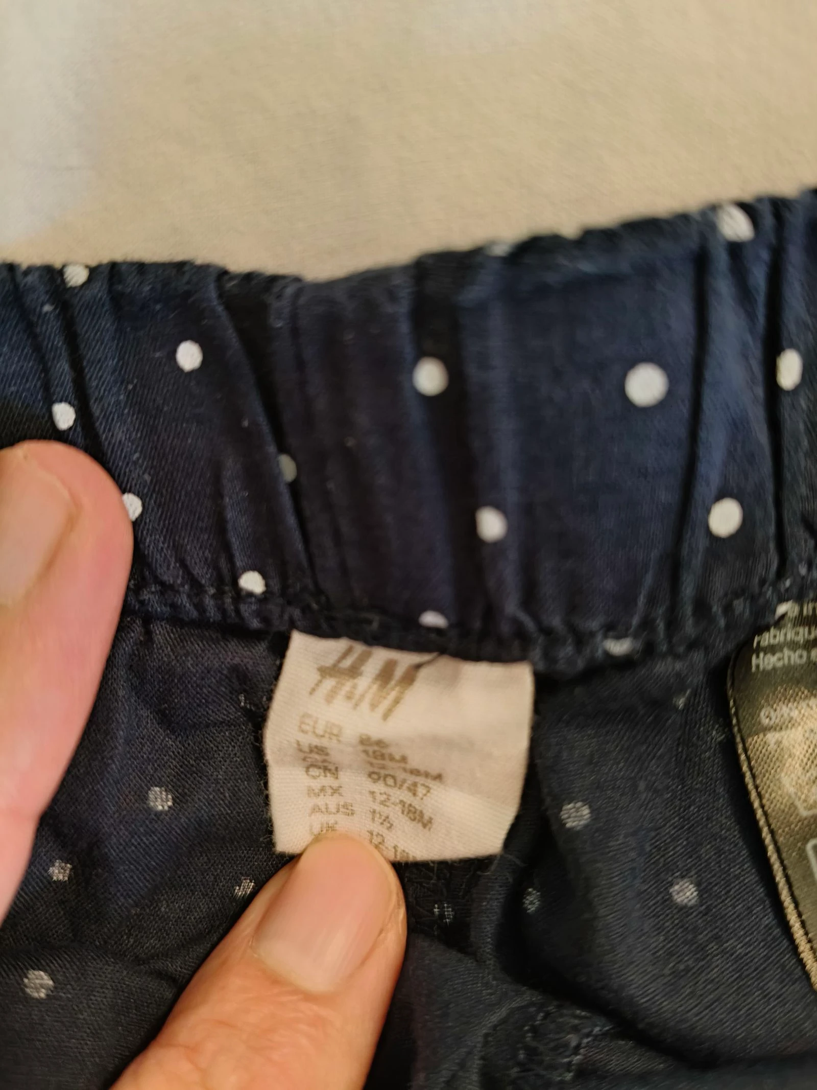 Calça curta H&M tamanho 86 – photo 2